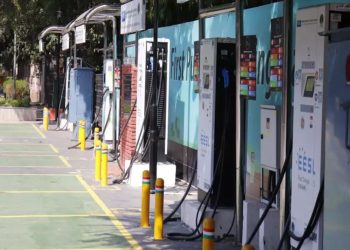 images of India Unveils First Medium Voltage SST Technology for Superfast EV Charging