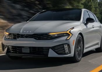 image of Kia Recalls Over 80,000 Cars in the US Over Airbag Deployment and Wiring Issues
