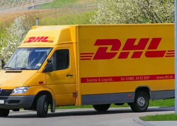 DHL to Cut 8,000 Jobs in Cost-Saving Move Amid Profit Decline