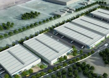 Maharashtra to Unlock 8,000 Acres for New Industries as EV Hub Grows