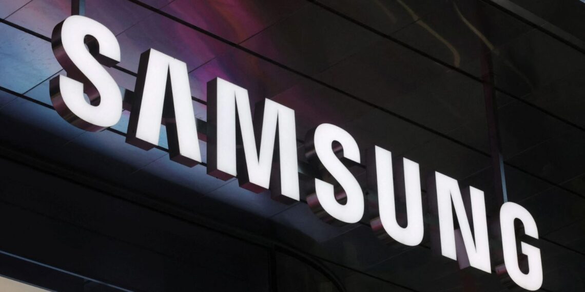 Samsung Launches Laptop Manufacturing in India in Greater Noida
