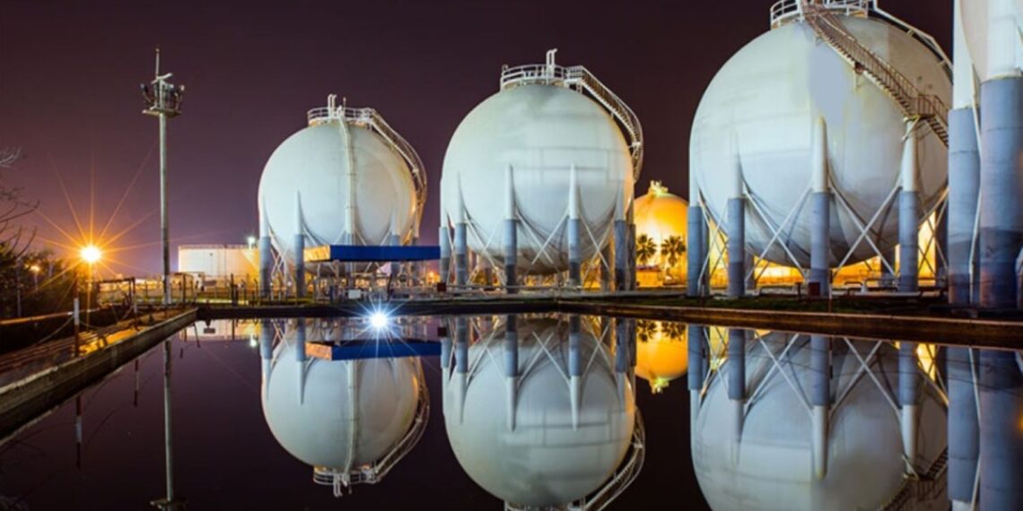 Russia Offers Expanded LNG Supplies to Support India’s Growing Energy Needs